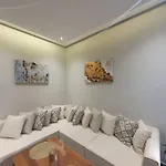 Studio Elegant